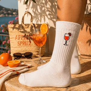 Aperol-Sommersocken mit Stickerei